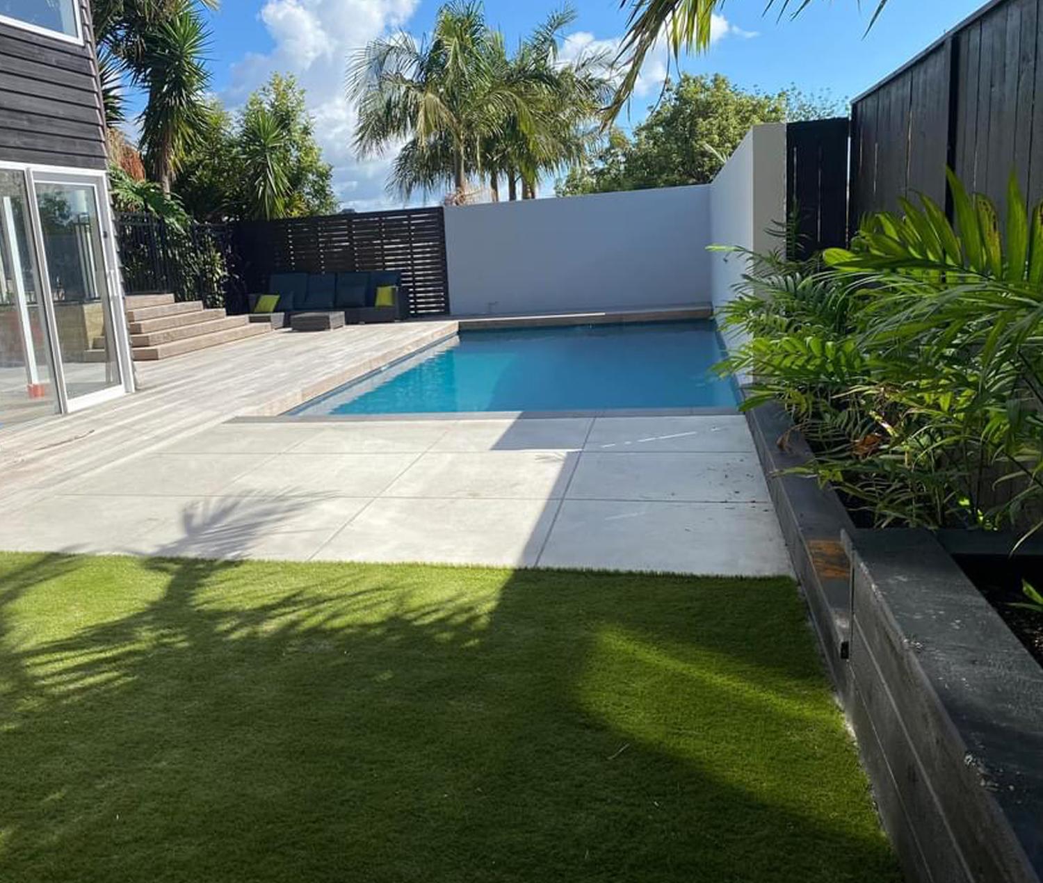 Swimming pools page link 