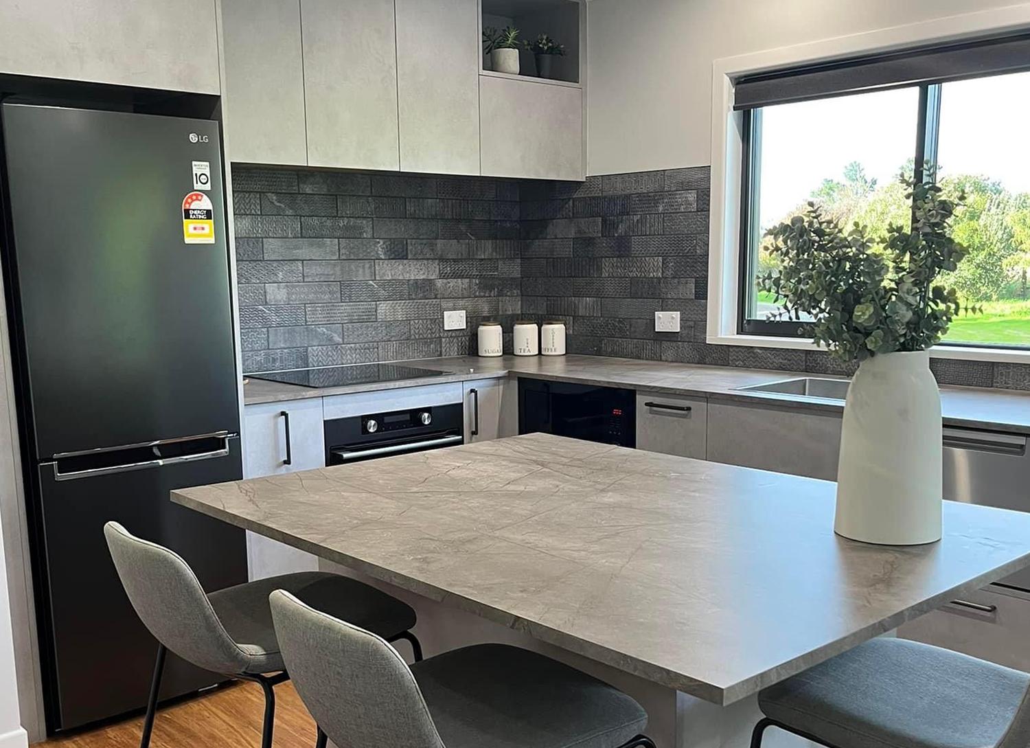 Crafted Spaces Laminate benchtops image link