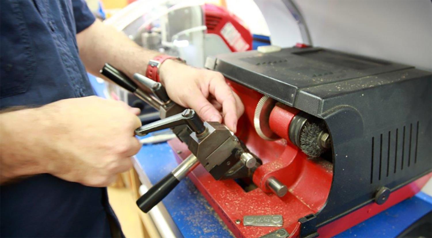 Locksmiths & Key Cutters