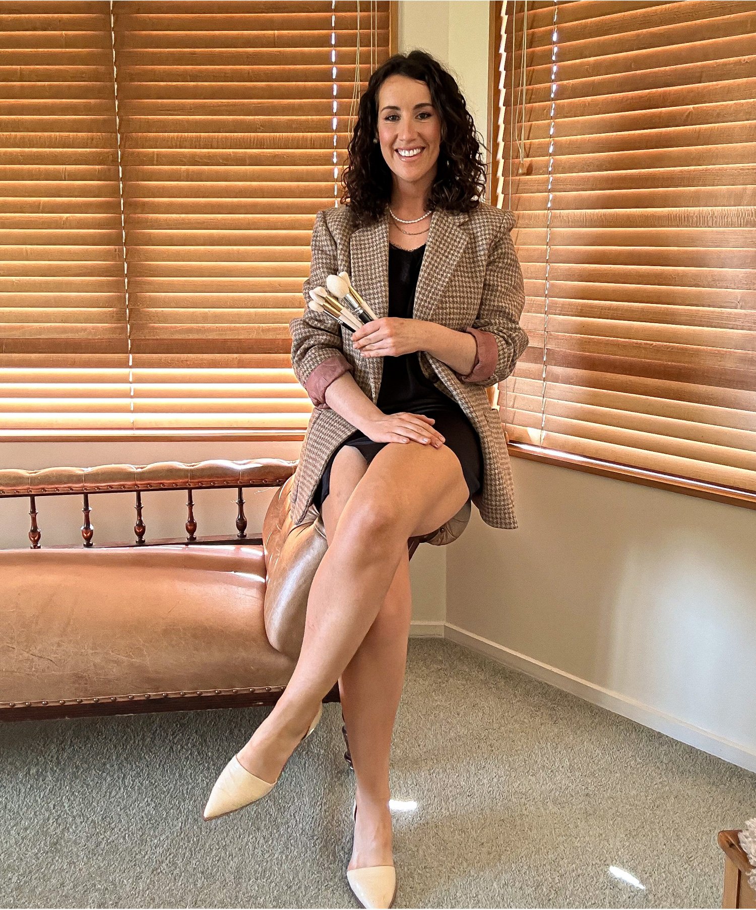 Link to About Briar McKenzie Professional Wedding Makeup page