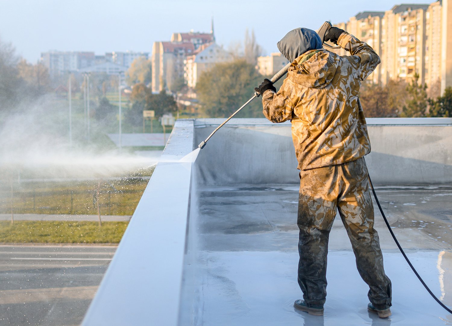 Commercial water blasting - flat roof wash