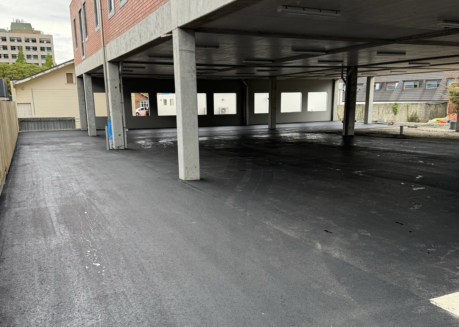 Waihola Surfacing commercial page link 