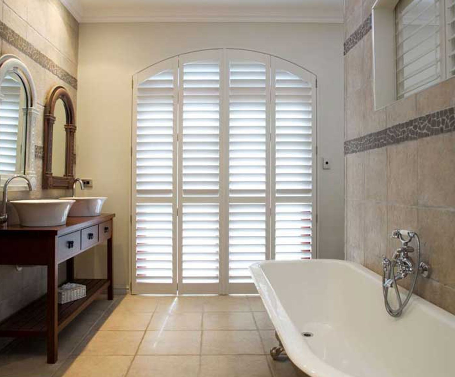 Drapes by Design shutters page link