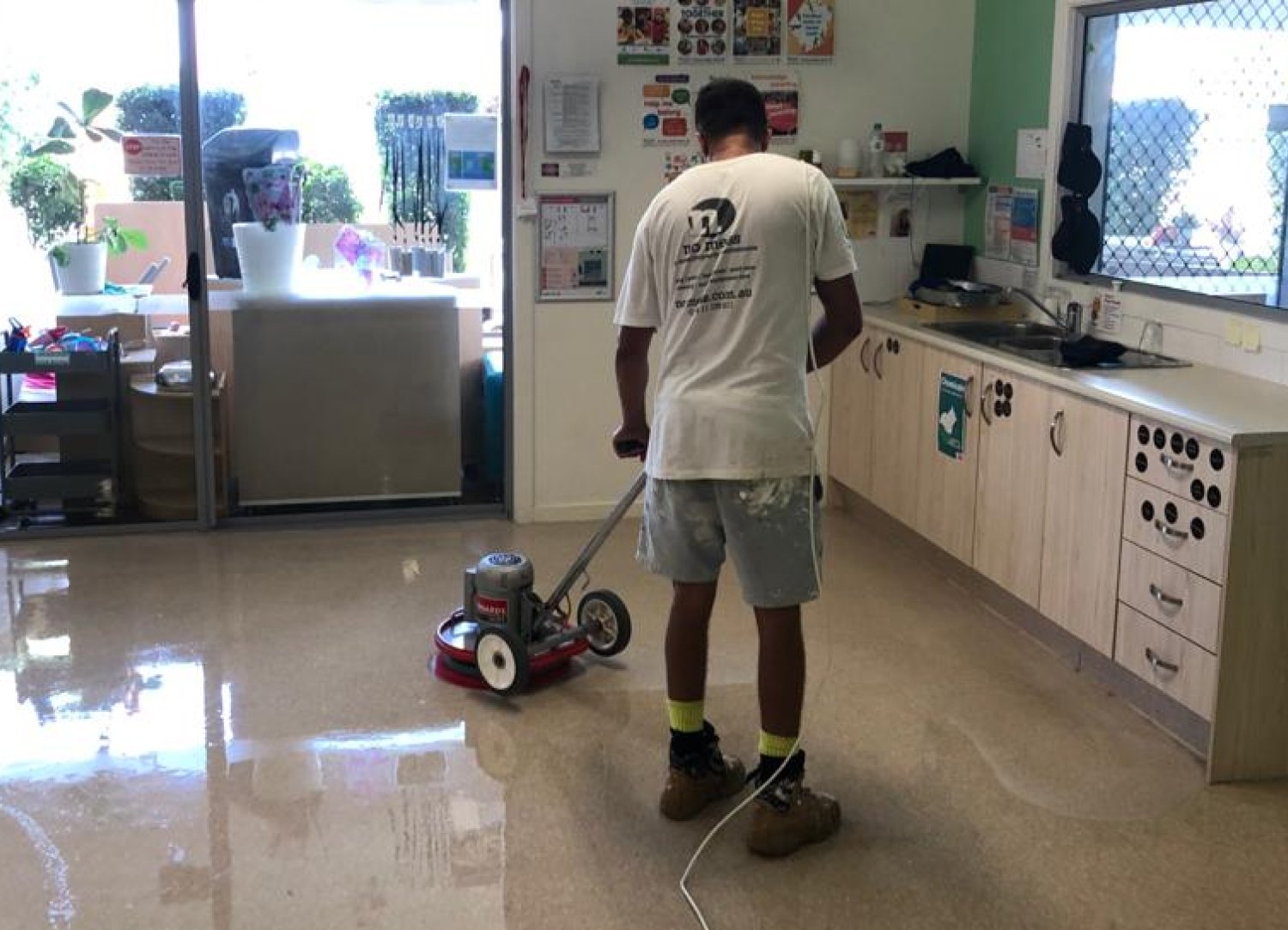 N M Commercial Cleaning Pty Ltd T/A No Mess Education Centres Image link