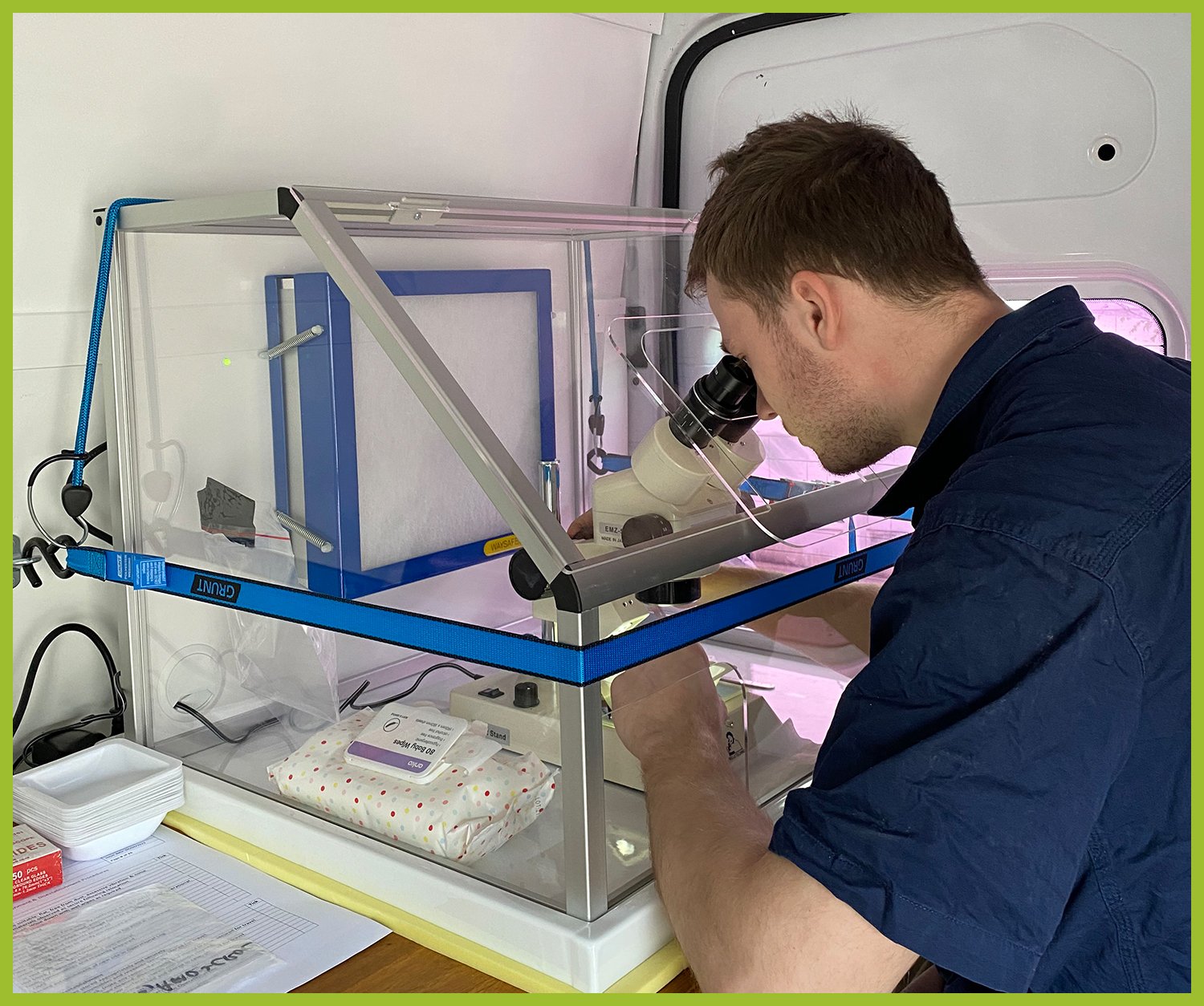 Mobile on-site asbestos testing service Wellington