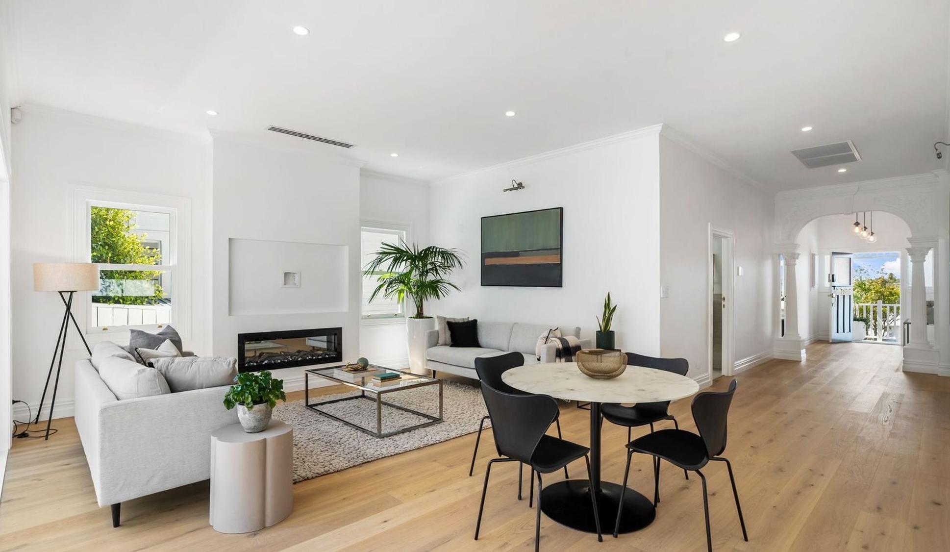 KR Electrical Ltd home gallery image four