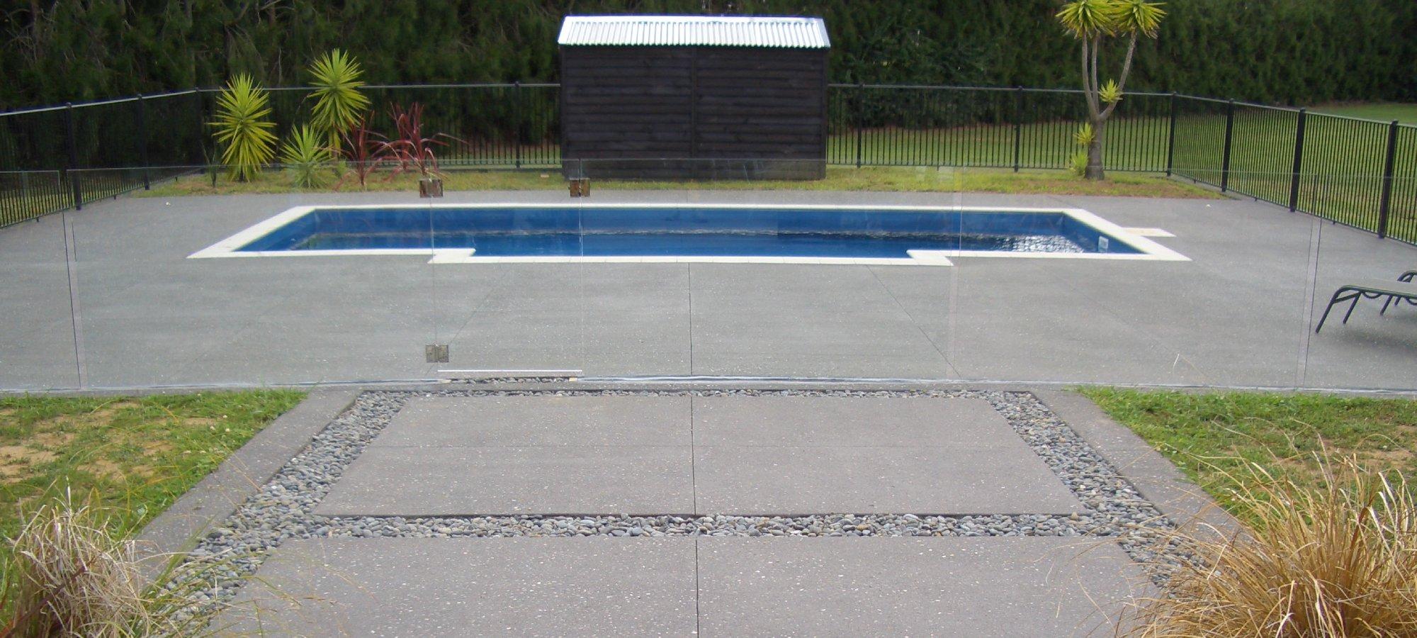 concrete pool surround by experienced concrete layers in Hamilton