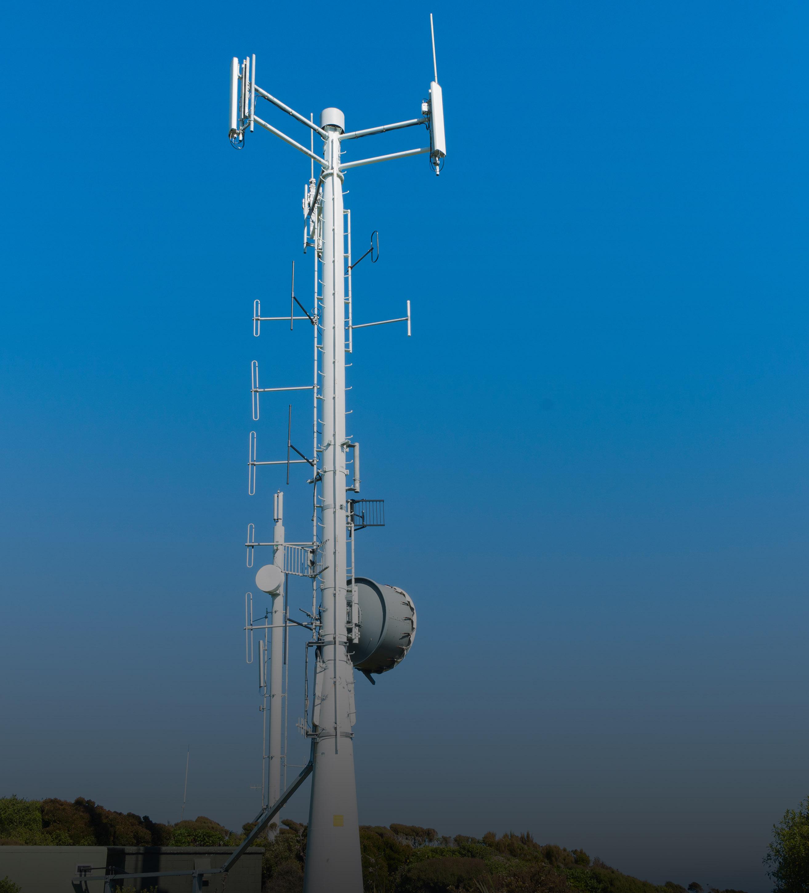 Broadcast tower for long distance RF communications