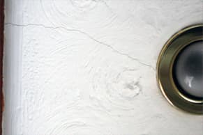 Plasterboard that needs repair and renovation