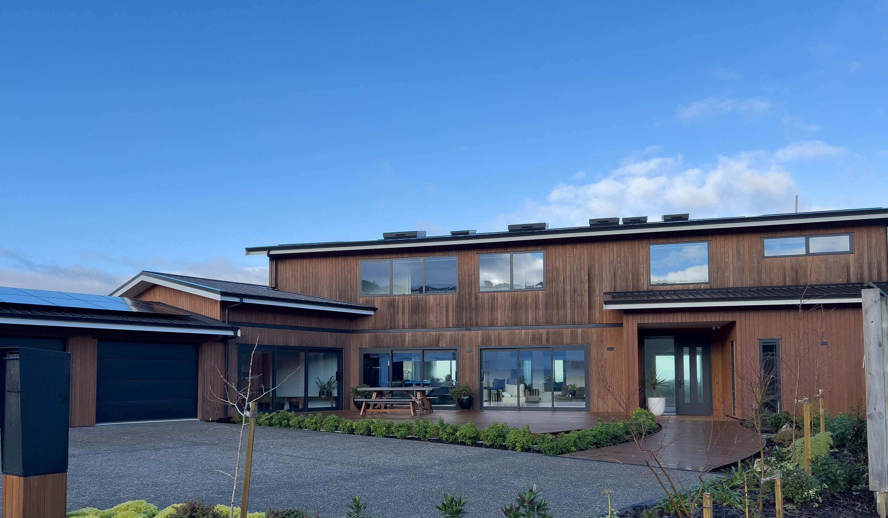 Saigon Decorating - House Painters Wellington