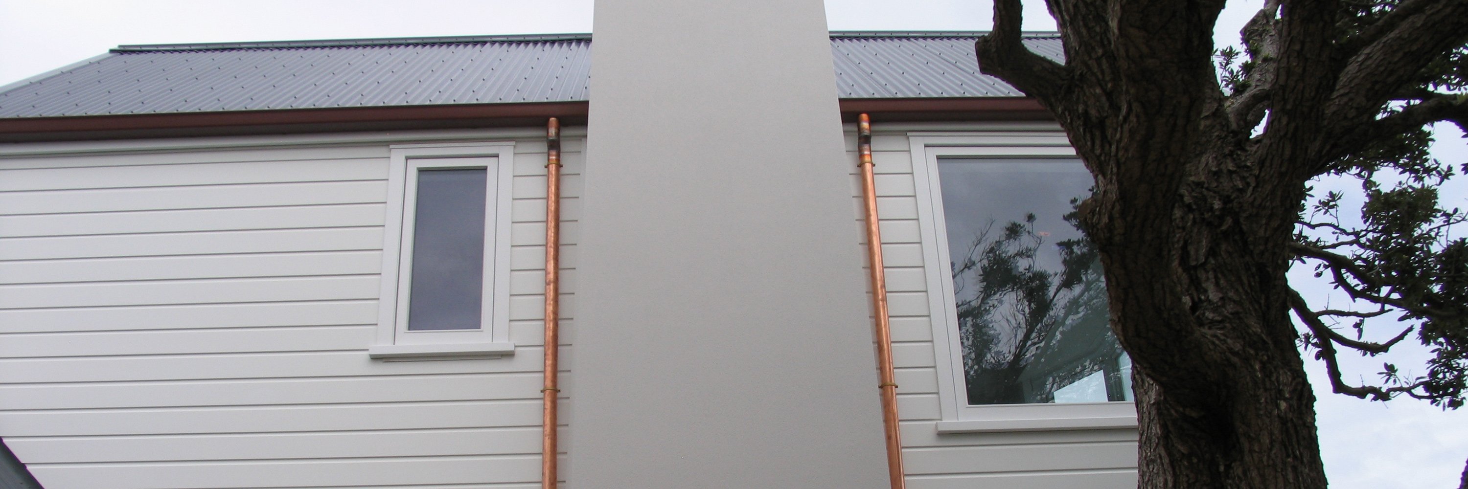 Modern home with copper guttering and downpipes