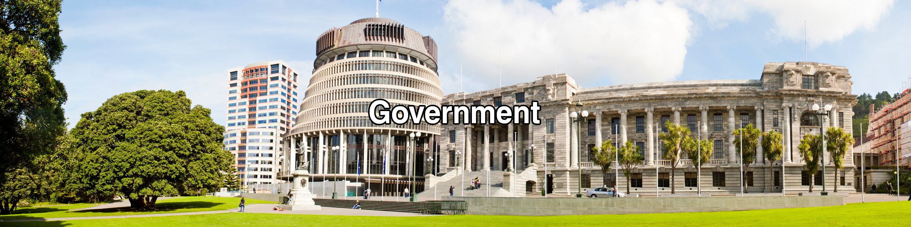 Beehive and buildings in Wellington