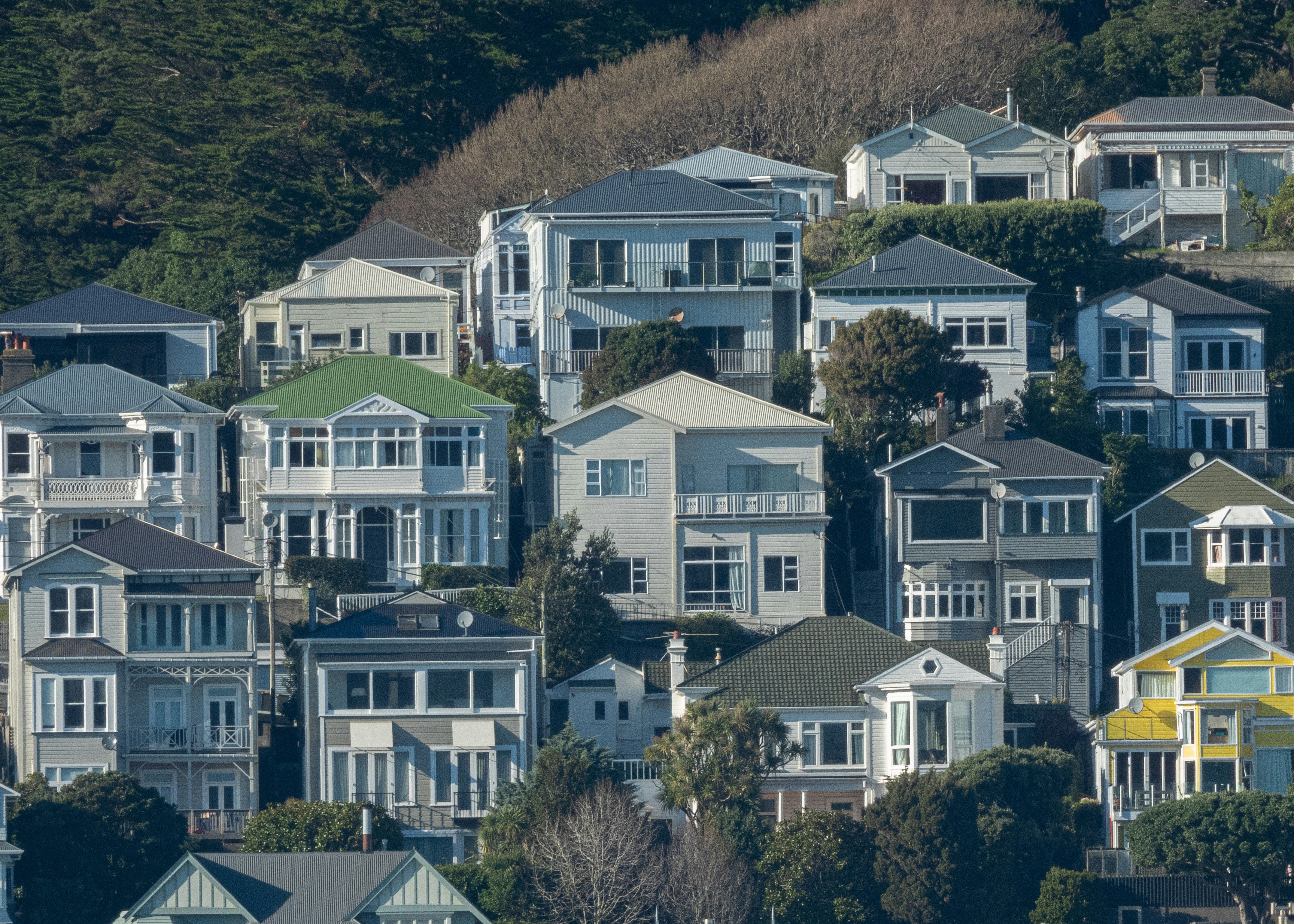 wakefields lawyers property law page link