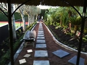 Section 1.4 - Laying of pavers & bluestone edging