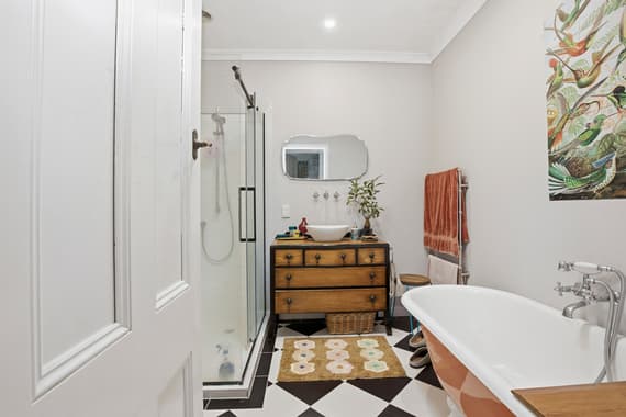 Adelaide Road bathroom after