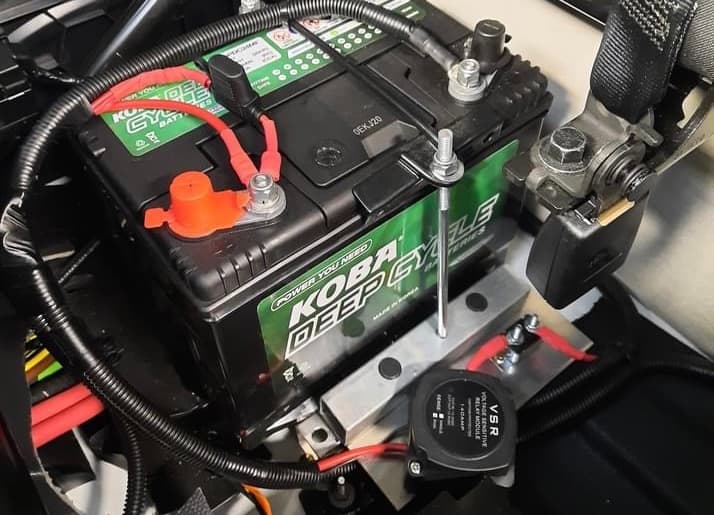 VSR Auxiliary Battery via a ‘Voltage Sensitive Relay’ or ‘VSR’.